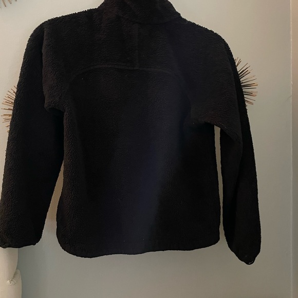 MARMOT Kids Black Sherpa Fuzzy Jacket Size M with Blue Lettering - Picture 2 of 5